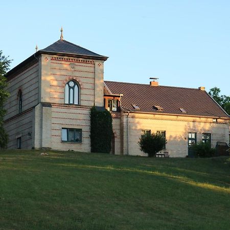 Historisches Gebaeude " Rentmeisteramt" Basedow Basedow  外观 照片
