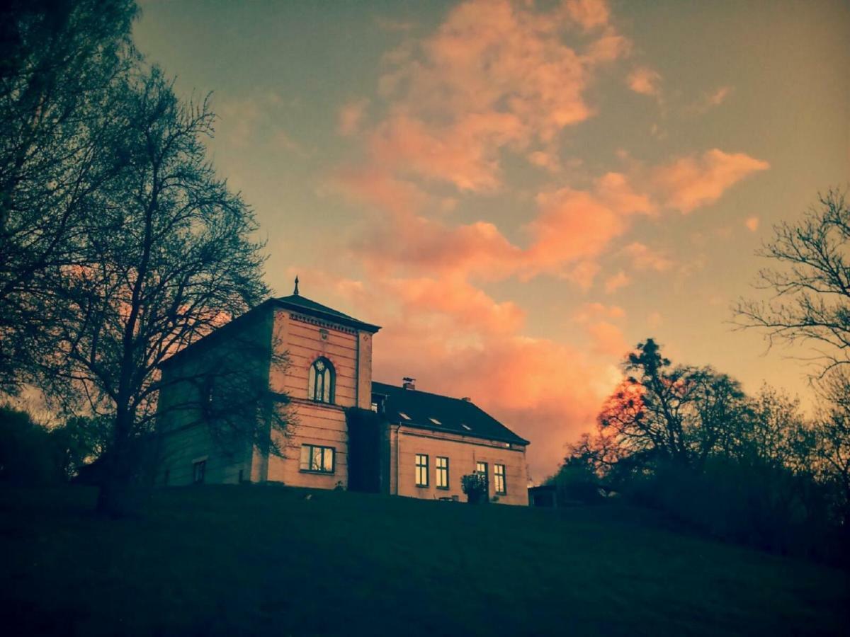 Historisches Gebaeude " Rentmeisteramt" Basedow Basedow  外观 照片